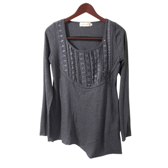 Johnny Was 4 Love and Liberty Embroidered Grey Henley Long Sleeve Top Sz Small - Picture 1 of 12